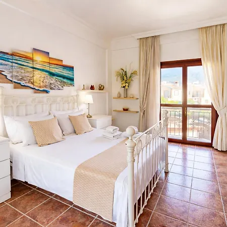 Oak Villa Kyrenia (Northern Cyprus)